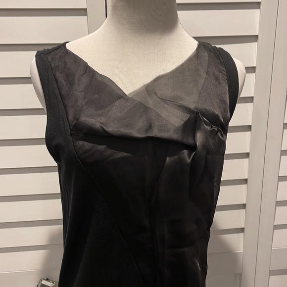 Ann Taylor NWOT with front Sheer fabric detail - Picture 2 of 9
